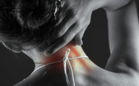prevent neck pain and headaches